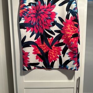 Floral Women's Skirt - Black and Red